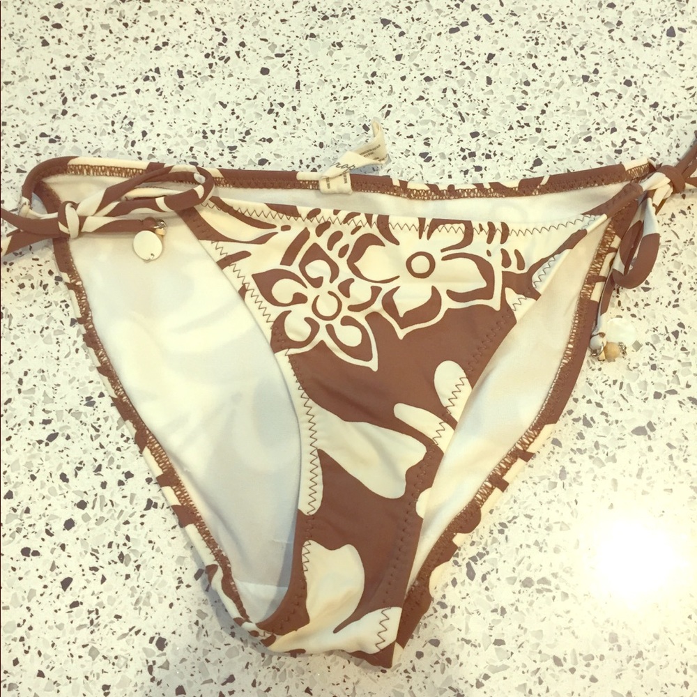 Aeropostal floral print bikini bottom